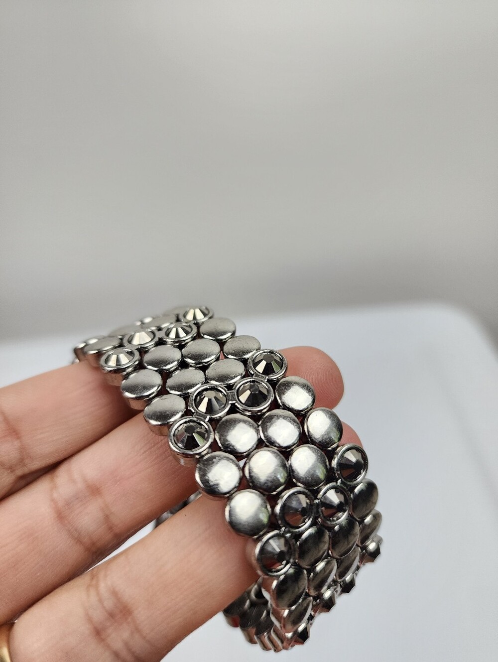 Silver Tone Rhinestones Stretch Bracelet - Women Jewelry - Picture 3 of 10